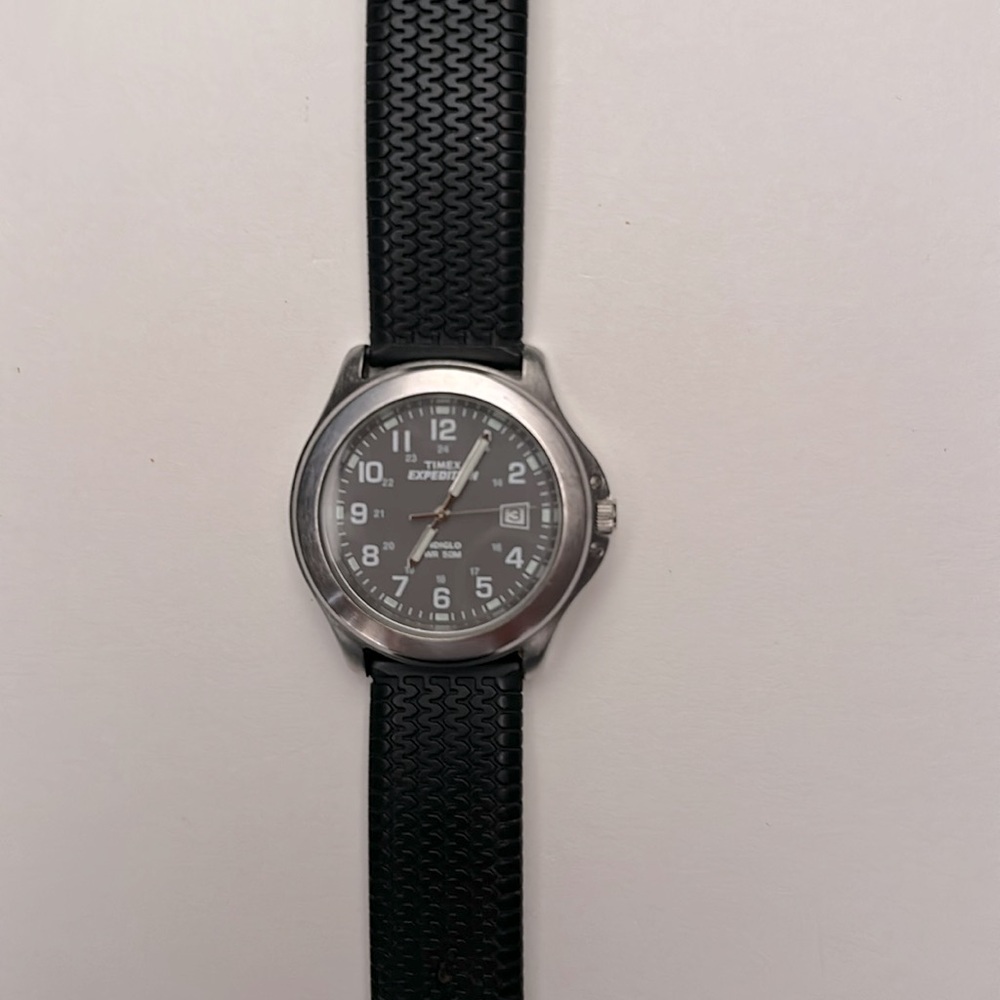 Timex Expedition 50m Water Resistance Black & Silver Men's Watch Rubber Strap - Picture 3 of 10